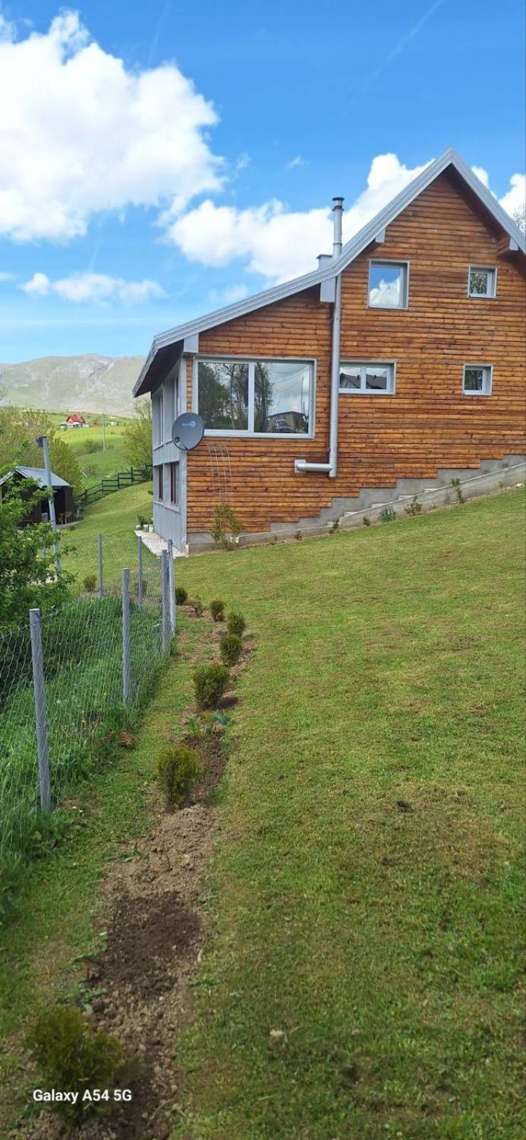 Holiday Home Vila Bjelasnica ภายนอก รูปภาพ